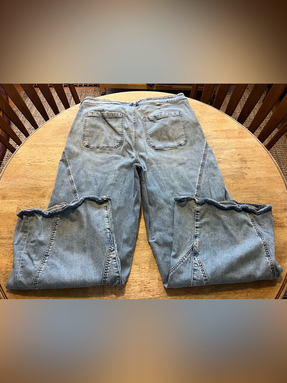 1970’s Vibe Light Wash Boho Gypsy Jeans Raw Hem - Picture 11 of 15